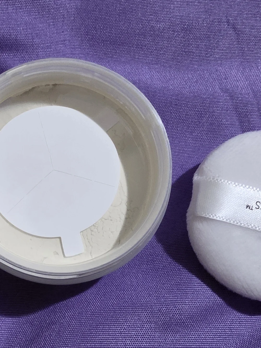 IT Cosmetics Bye Bye Pores Poreless Finish Airbrush Powder.
